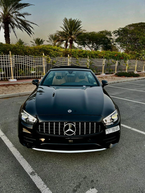  Black Mercedes E450 Convertible Photo 2