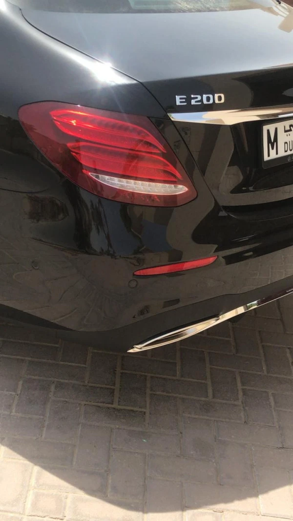  Negro Mercedes E Class Photo 6