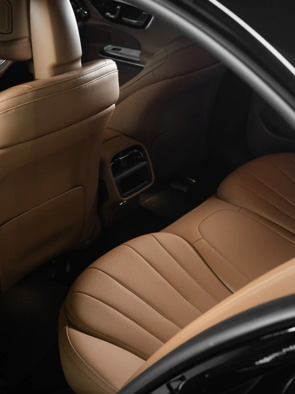  Noir Mercedes E 220 Photo 6