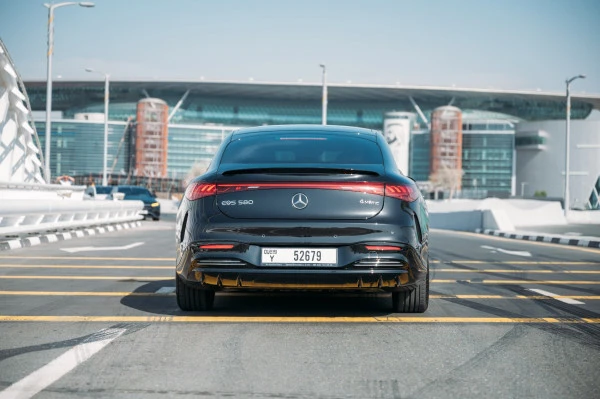 Black Mercedes EQS 580 Photo 2