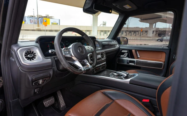  Черный Mercedes G63 AMG Photo 4