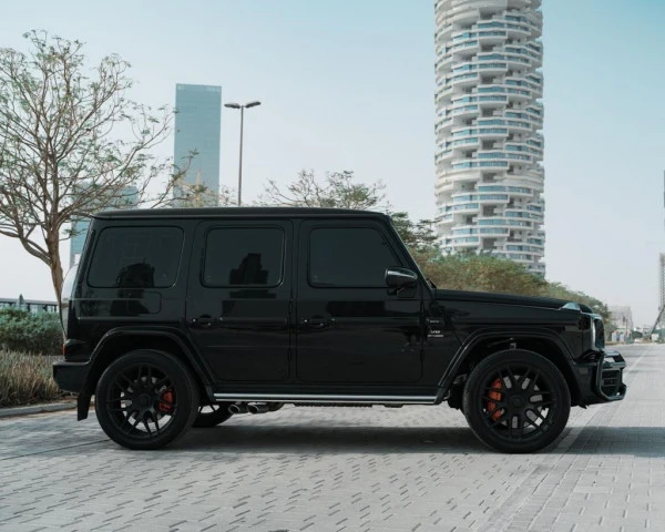  Черный Mercedes G63 AMG Photo 2