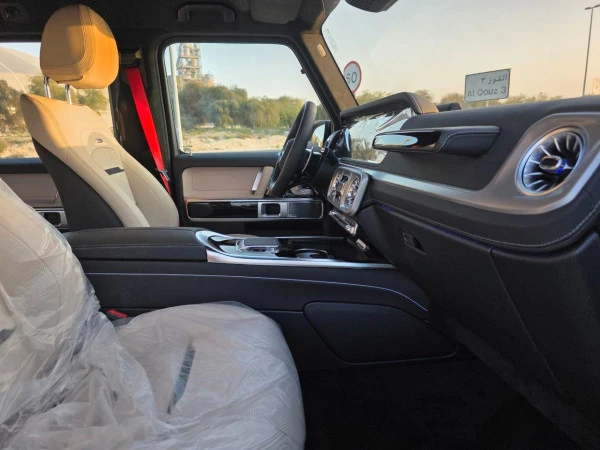  Черный Mercedes G63 AMG Photo 6