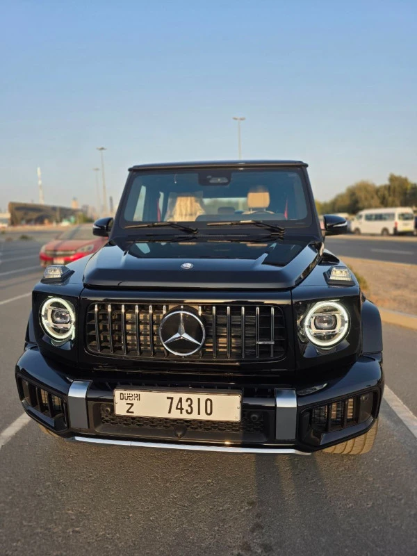  Черный Mercedes G63 AMG Photo 10