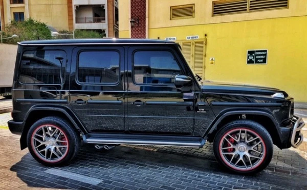  Black Mercedes G class Photo 2