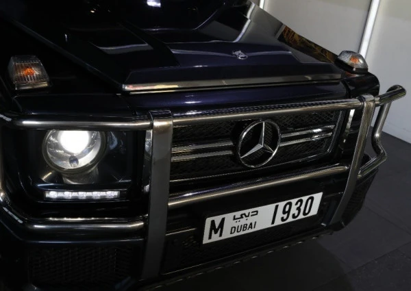  أسود مرسيدس G63 Photo 4