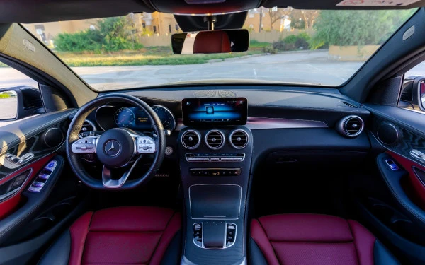  أسود مرسيدس GLC 200 كوبيه Photo 8