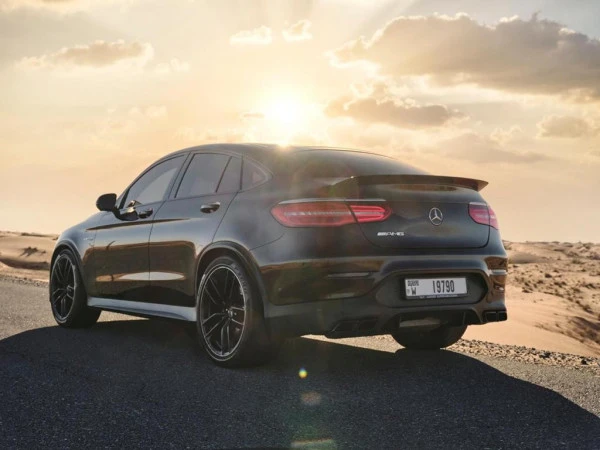  Black Mercedes GLC-S Photo 2