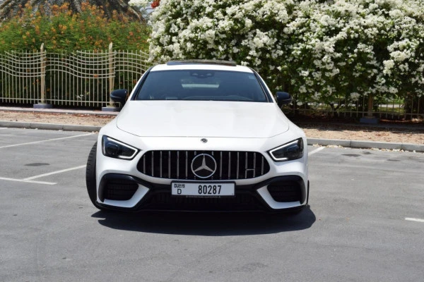  White Mercedes GT 63 S 4MATIC Photo 2