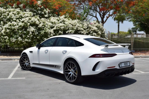  White Mercedes GT 63 S 4MATIC Photo 4