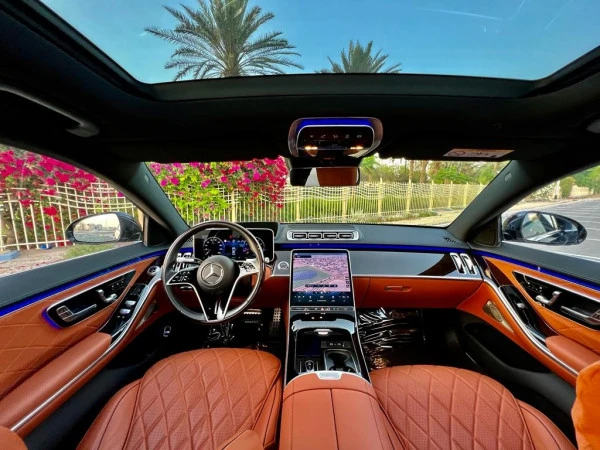  أسود مرسيدس S500 Photo 6