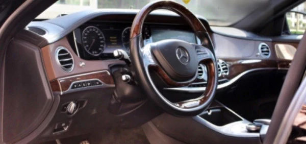  Noir Mercedes Classe S Photo 2