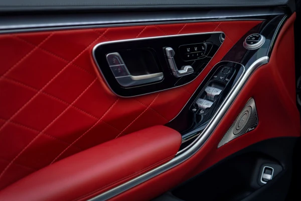  Nero Mercedes S500 Photo 6