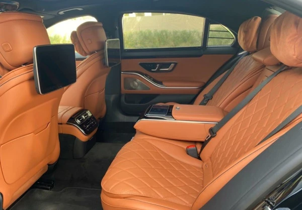  Black Mercedes S Class(223) Photo 3