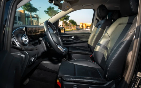  Black Mercedes V300 Avantgarde Extra Long Photo 3