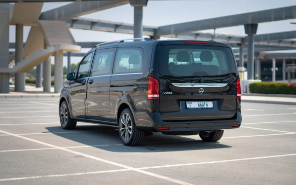  Black Mercedes V250 Photo 3