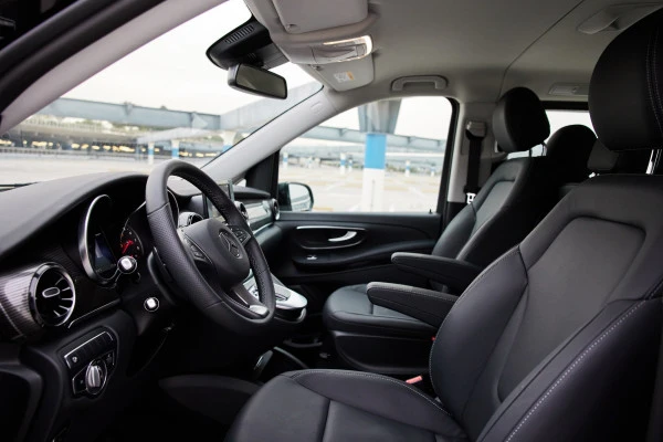  Negro Mercedes V250 Photo 4