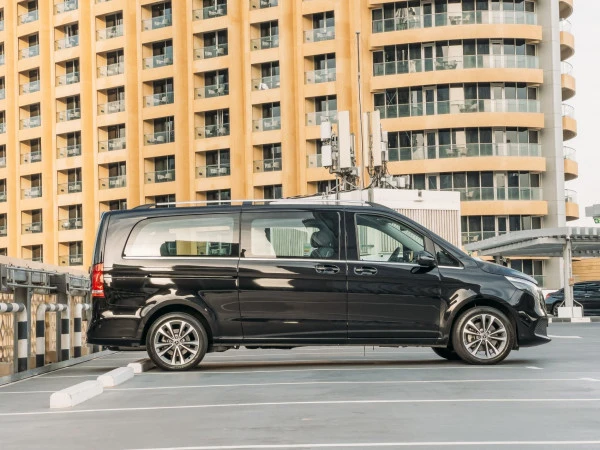  Black Mercedes V250 Photo 3