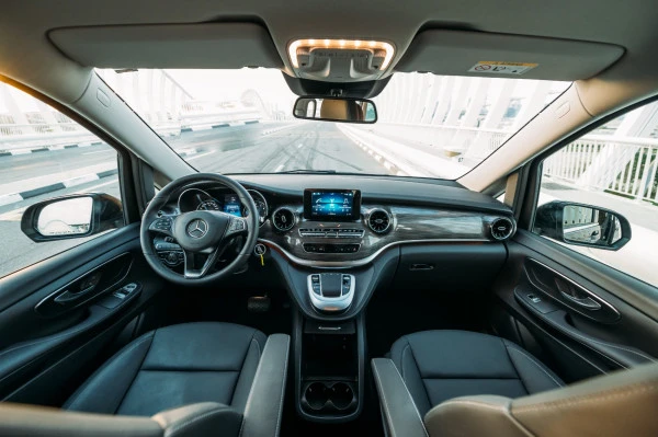  Black Mercedes V250 Photo 5