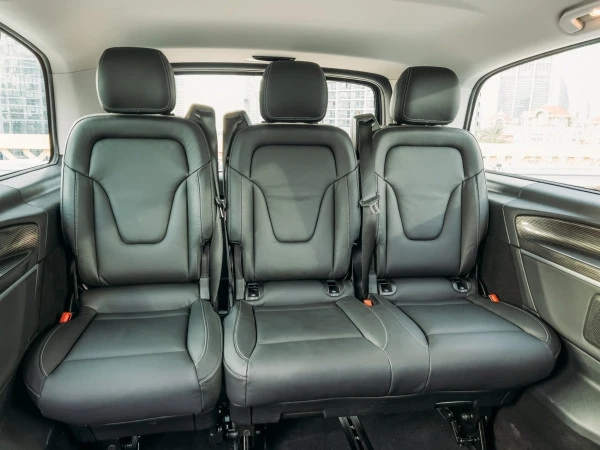  Black Mercedes V250 Photo 7