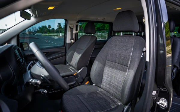  Black Mercedes Vito Class Photo 6