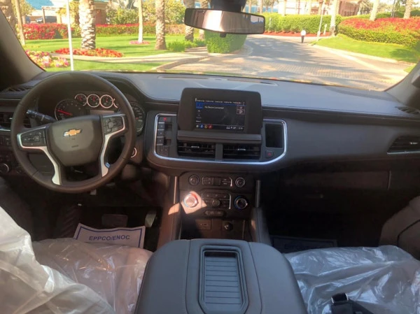  Nero New Chevrolet Tahoe Photo 3