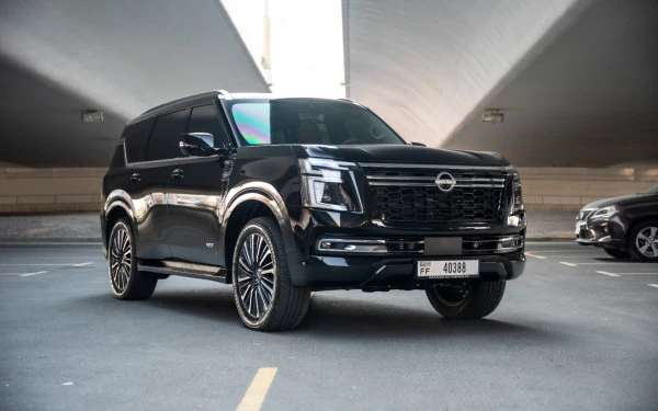  Noir Nissan Patrol Platinum V6 Photo 3