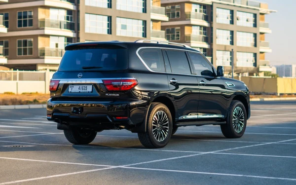  Black Nissan Patrol V6 Photo 3