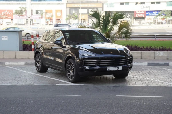  Schwarz Porsche Cayenne Photo 2