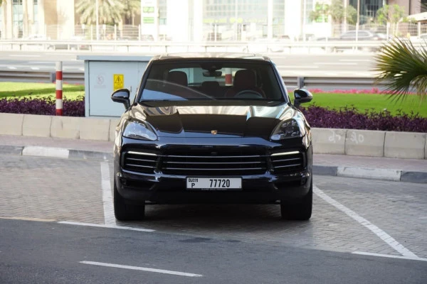  Schwarz Porsche Cayenne Photo 3
