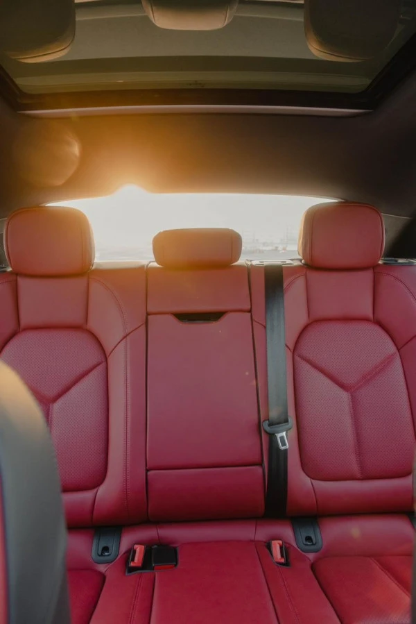  أسود بورش ماكان Platinum Photo 5