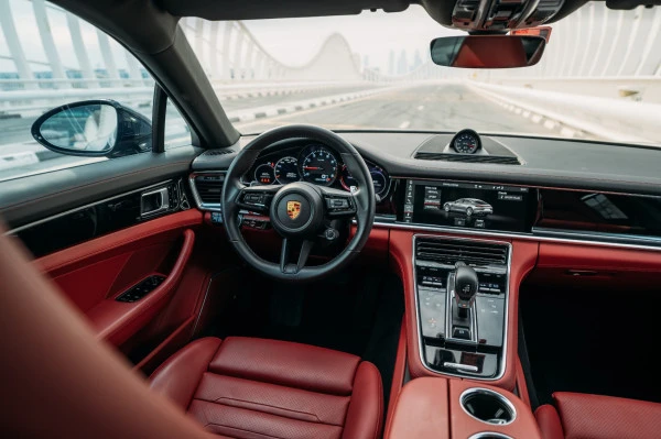  Black Porsche Panamera Photo 8