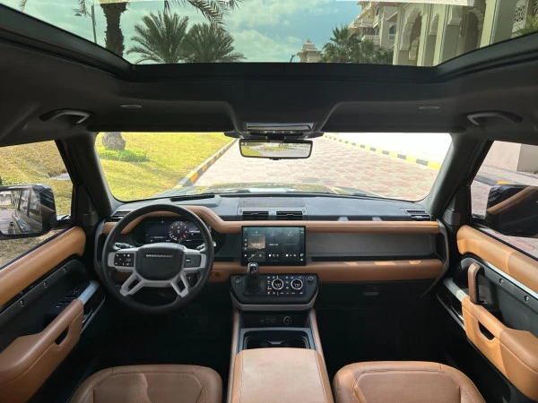  Black Range Rover Defender HSE V6 Photo 3