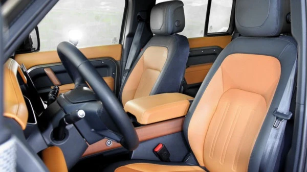  Black Range Rover Defender Photo 4