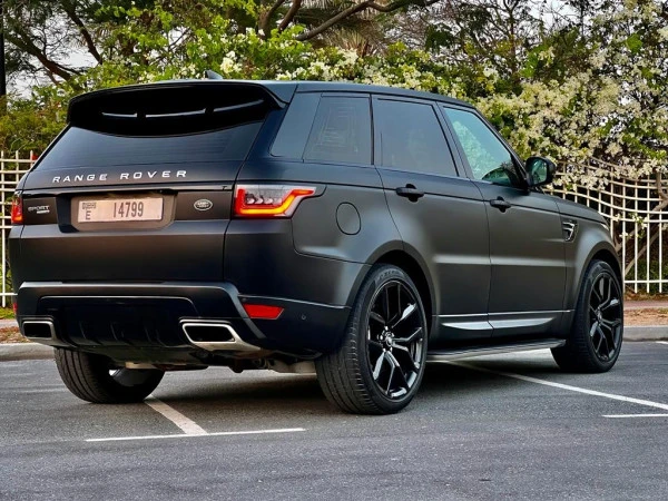  Schwarz Range Rover Sport Dynamic Photo 3