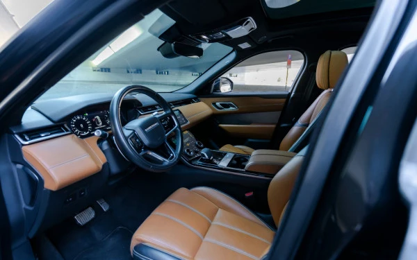 Black Range Rover Velar R-Dynamic Photo 5