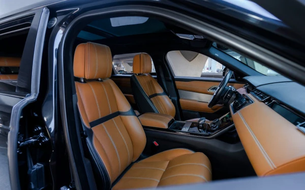  Black Range Rover Velar R-Dynamic Photo 8