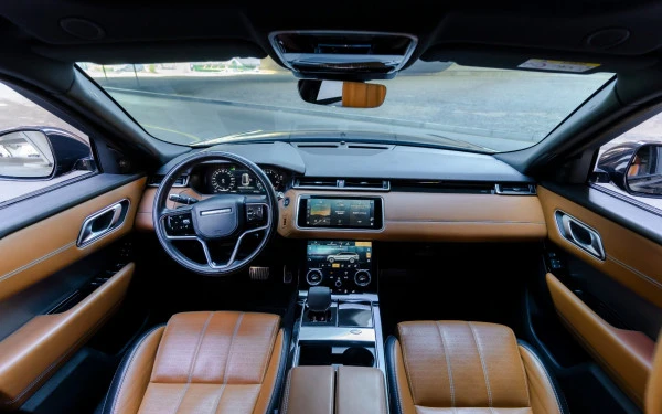  Black Range Rover Velar R-Dynamic Photo 9