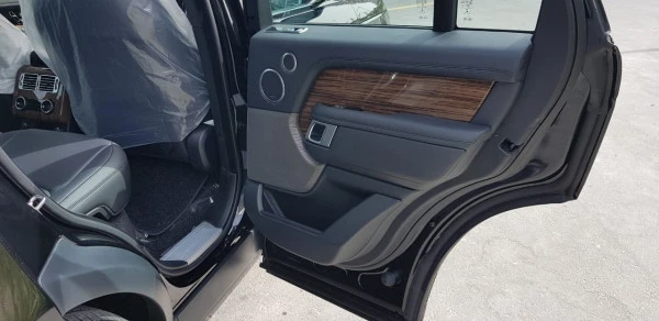  Noir Range Rover Vogue Photo 4