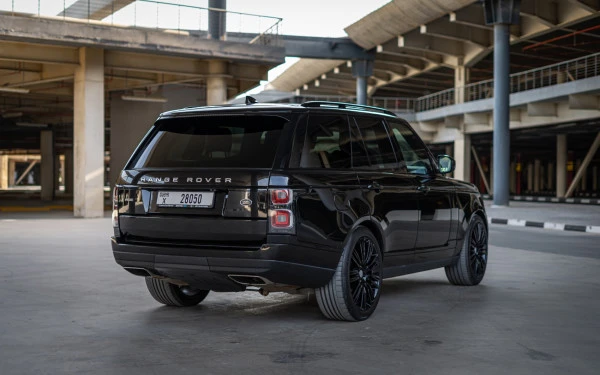  Schwarz Range Rover Vogue Photo 3