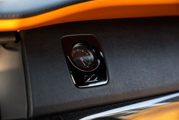  Nero Rolls Royce Cullinan Photo 22