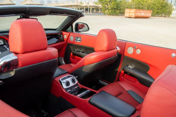  Black Rolls Royce Dawn Photo 7