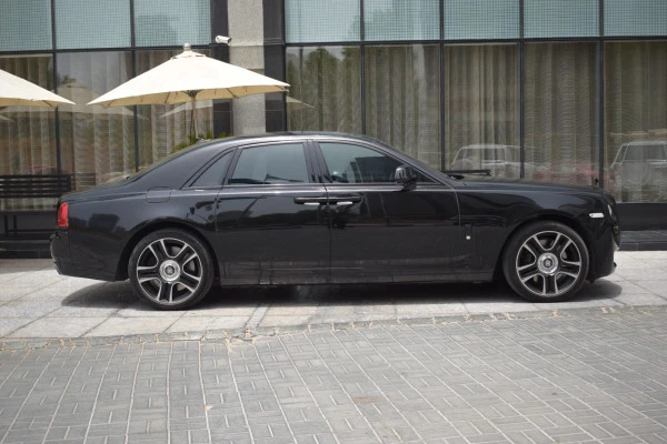  Black Rolls Royce Ghost Photo 3