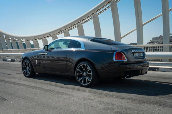  Black Rolls Royce Wraith Silver roof Photo 2