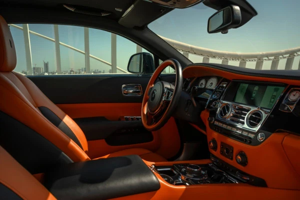  Black Rolls Royce Wraith Silver roof Photo 3