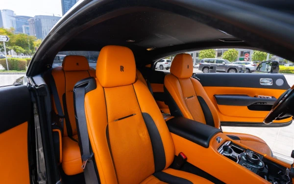  Black Rolls Royce Wraith Silver roof Photo 6