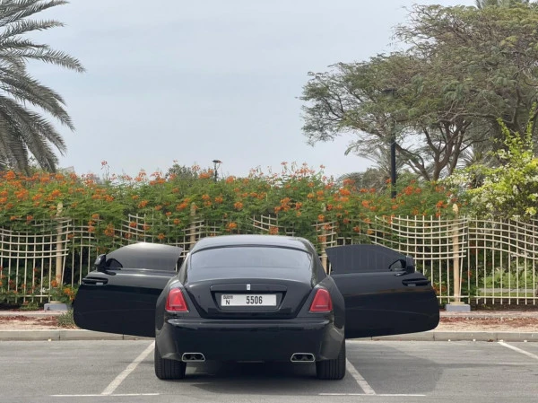  Noir Rolls Royce Wraith Photo 5