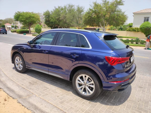 Bleue Audi Q3 Photo 3