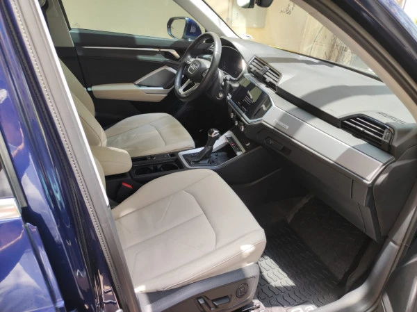  Bleue Audi Q3 Photo 7