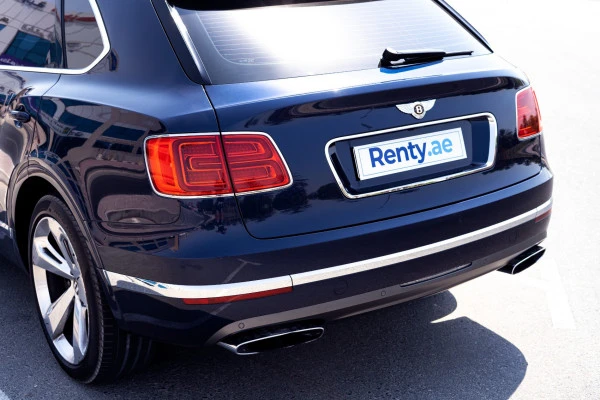  Blue Bentley Bentayga W12 Photo 5